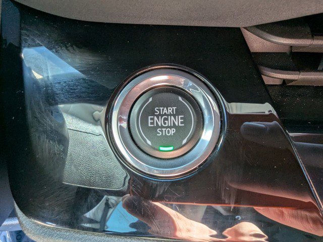 Used 2024 Buick Envision Sport Touring AWD/4WD image 18