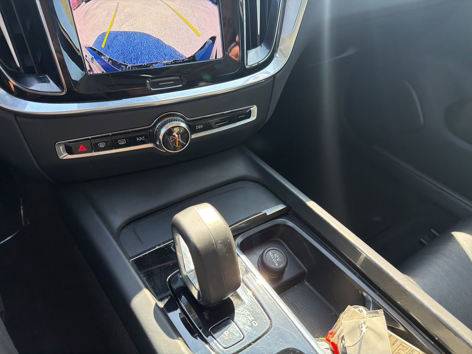 Used 2024 Volvo S60 B5 Core FWD image 28