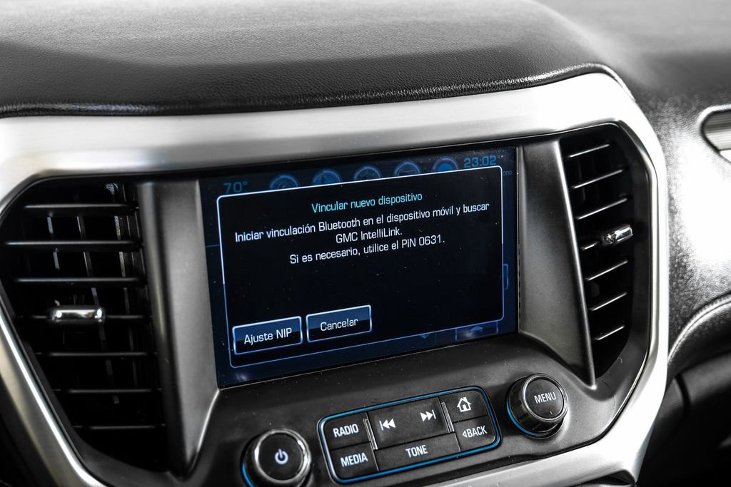 Used 2017 GMC Acadia SLT FWD image 29