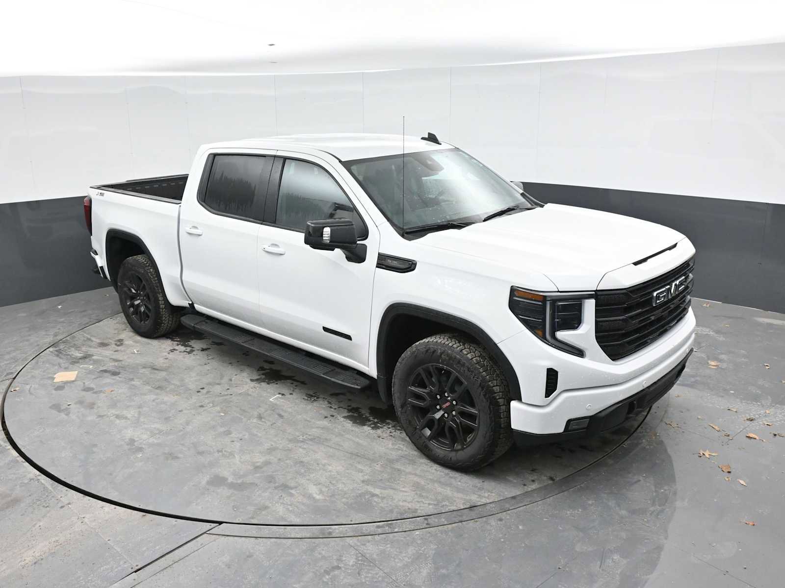 New 2026 GMC Sierra 1500 Elevation w/ Elevation Premium Package AWD/4WD image 33