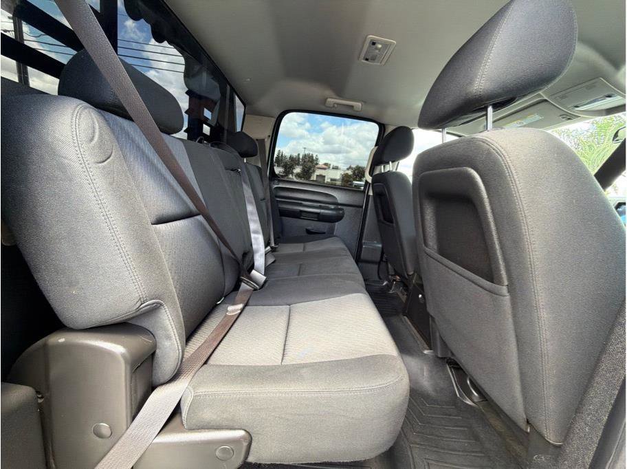 Used 2013 Chevrolet Silverado 3500 LT AWD/4WD image 14
