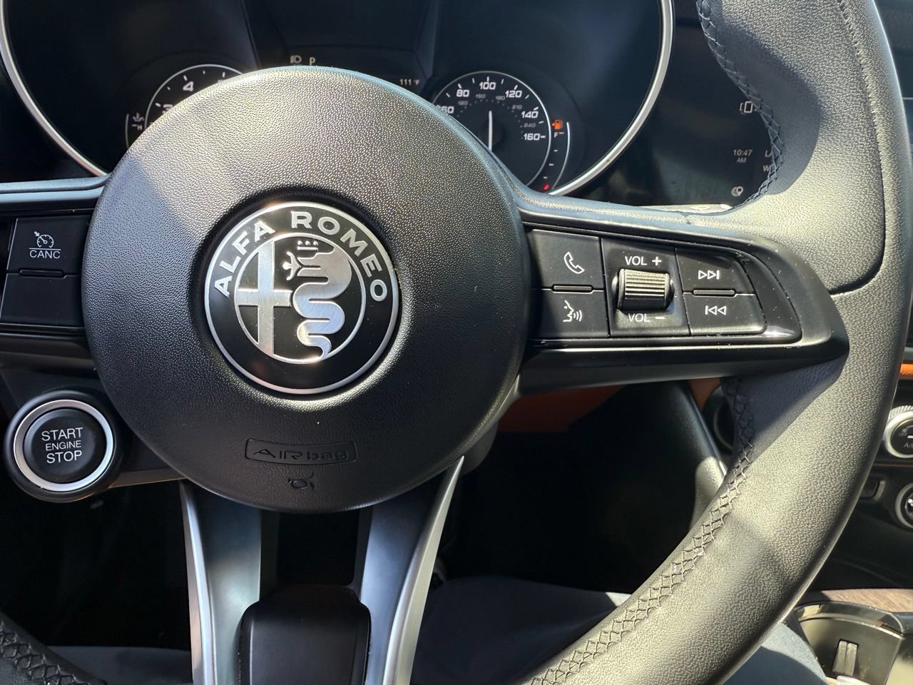 Used 2021 Alfa Romeo Giulia Ti AWD/4WD image 20