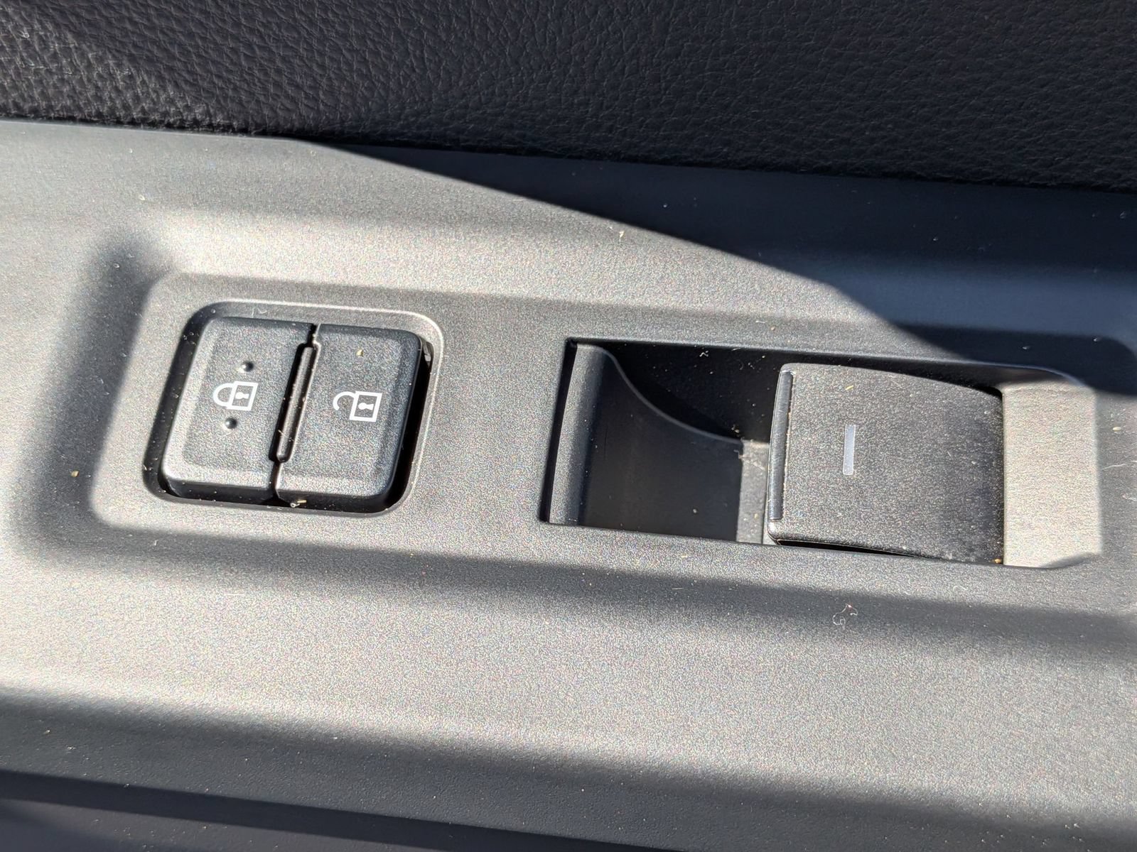 Used 2023 Toyota Tundra SR5 w/ SR5 Convenience Package AWD/4WD image 35