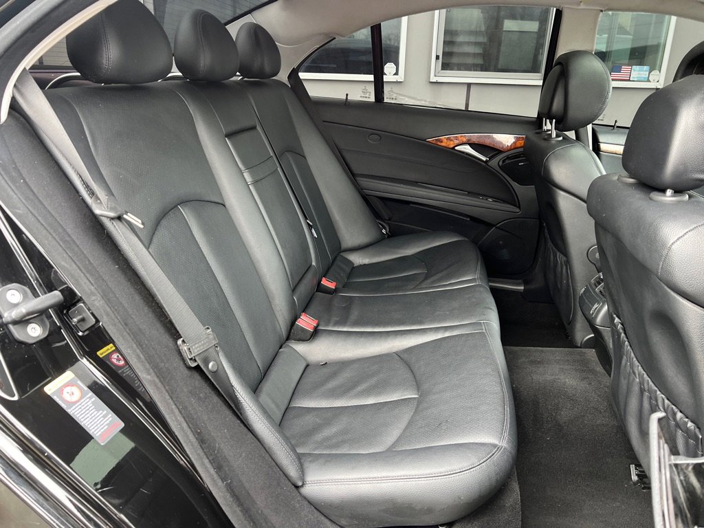 Used 2008 Mercedes-Benz E 350 Sedan image 15
