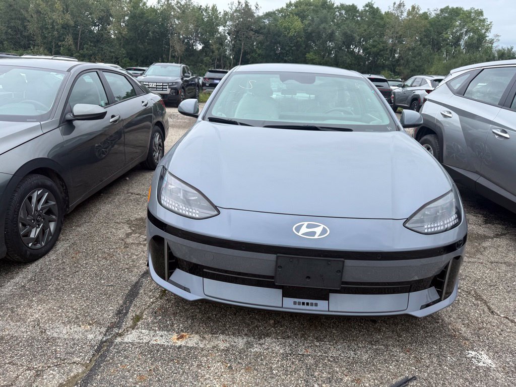 Used 2024 Hyundai Ioniq 6 SEL AWD/4WD image 7