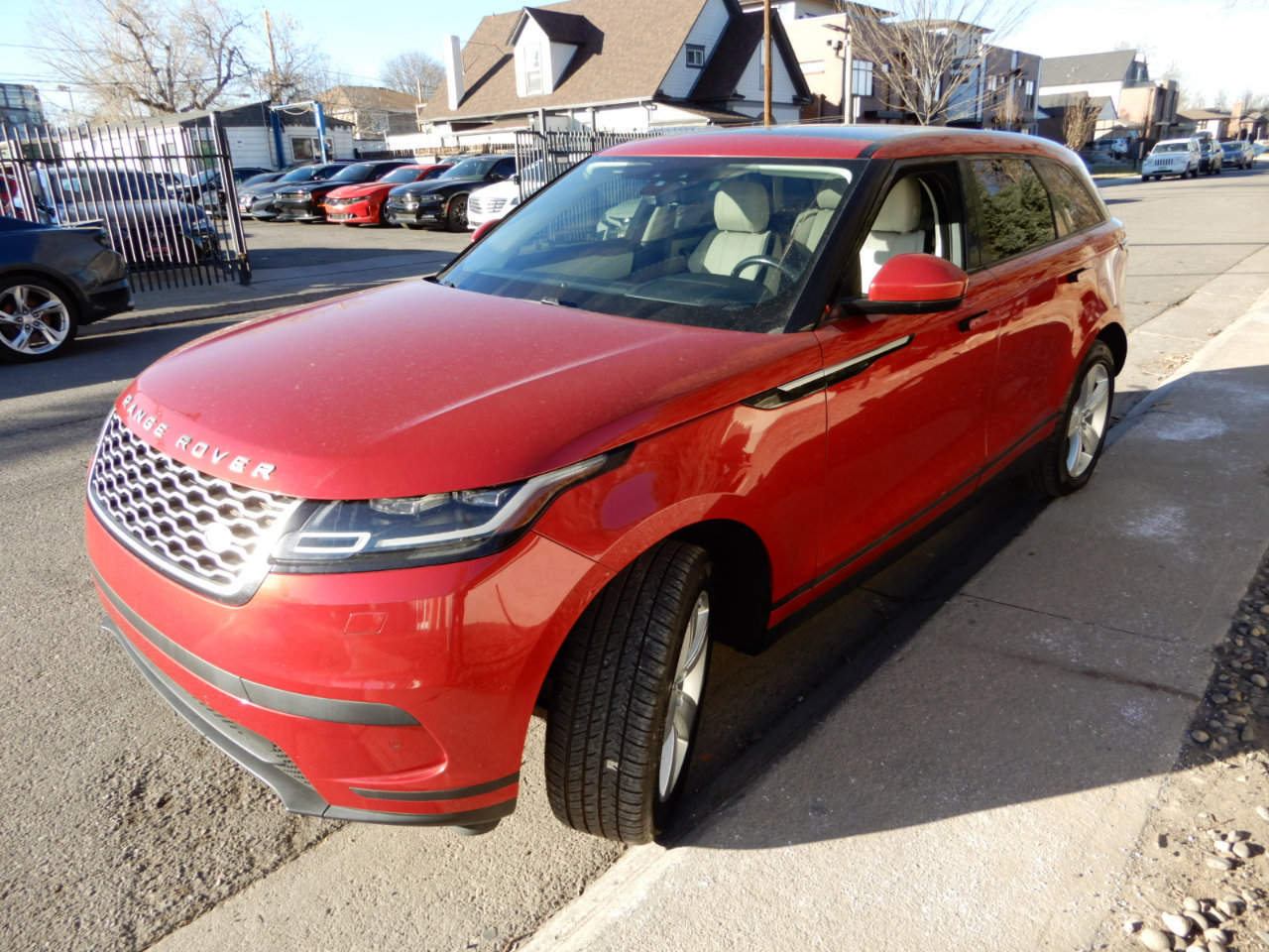 Used 2019 Land Rover Range Rover Velar S image 8