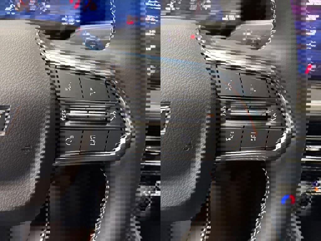 New 2026 Chevrolet Traverse LT w/ Sun and Wheel Package image 45