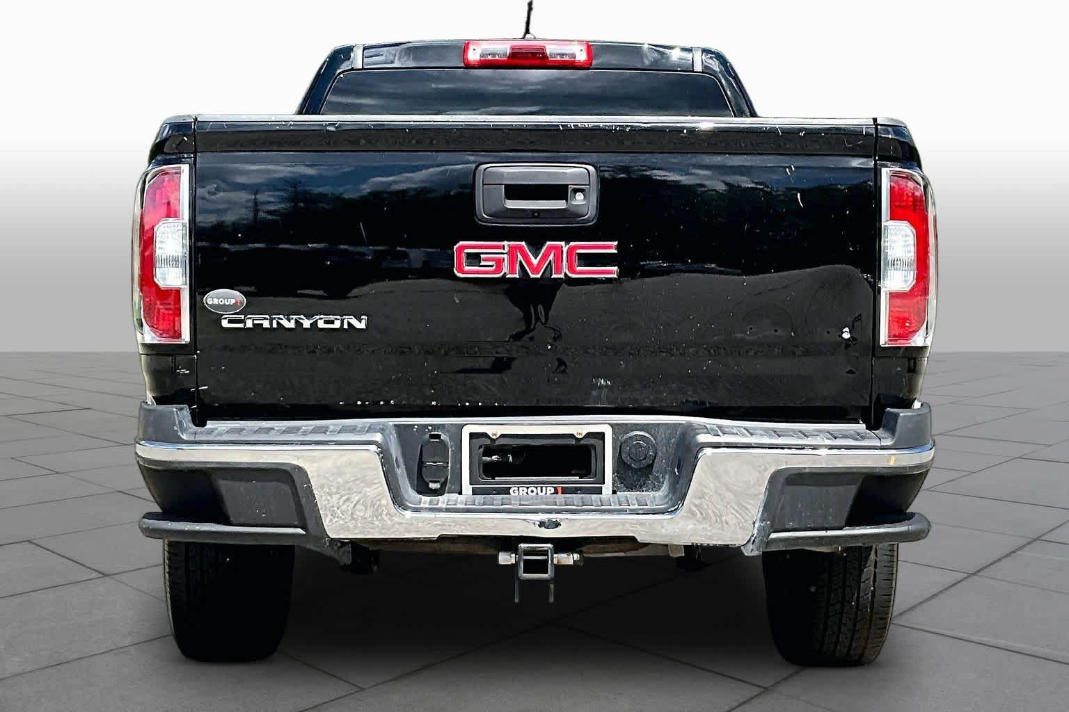 Used 2017 GMC Canyon SL RWD image 5