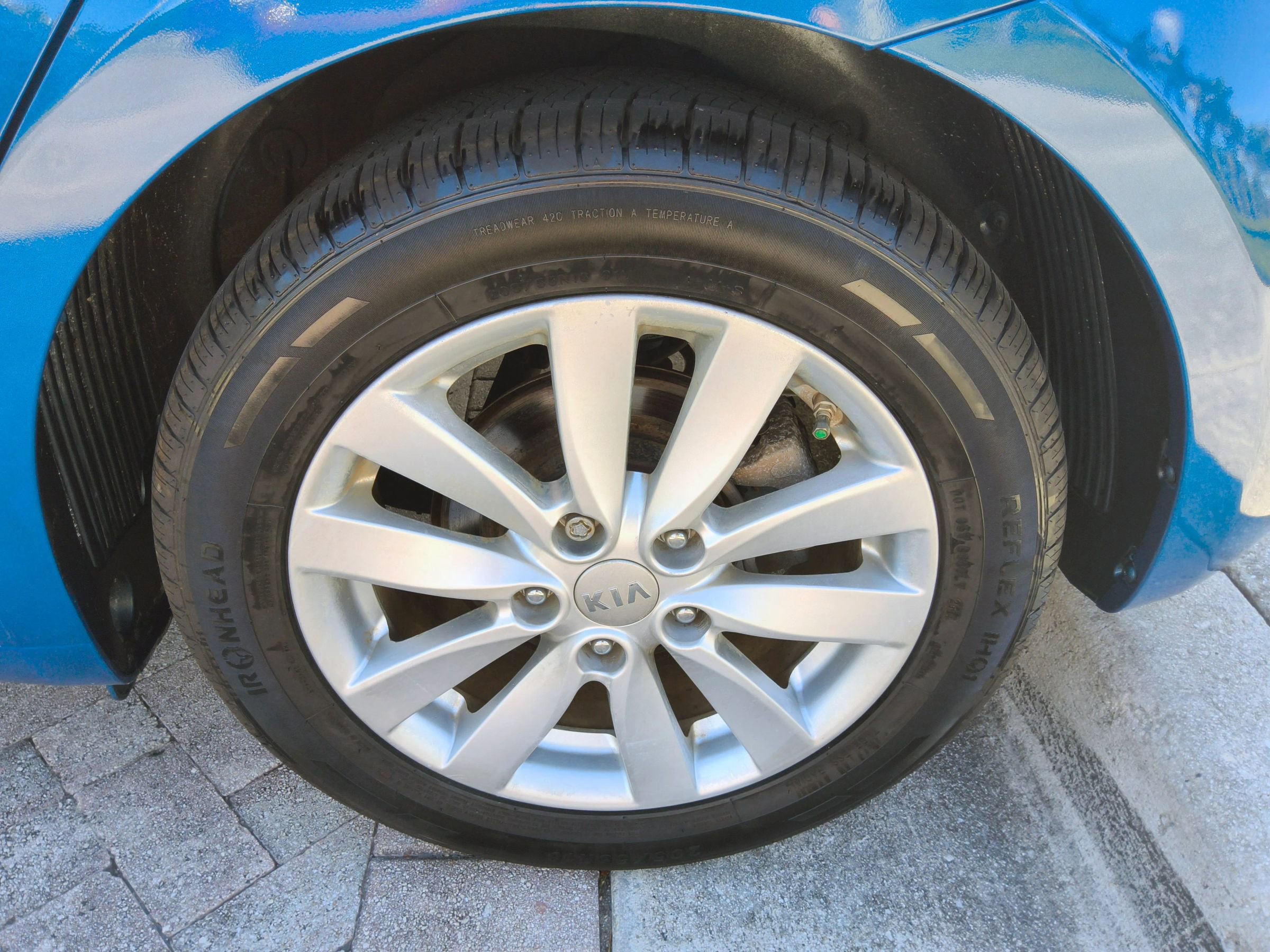 Used 2014 Kia Forte EX image 35