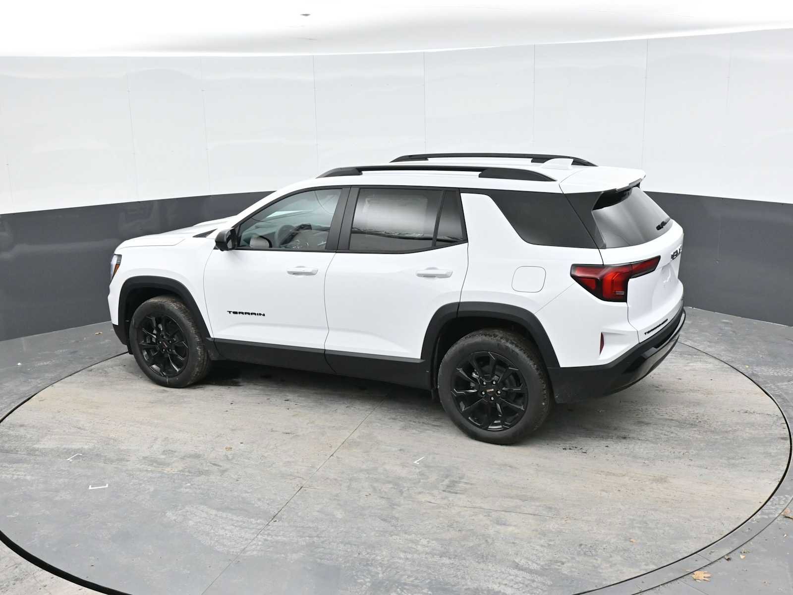 New 2026 GMC Terrain Elevation w/ Black Edition image 31