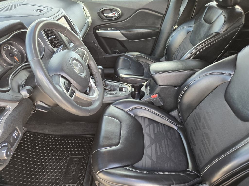 Used 2022 Jeep Cherokee Latitude image 8