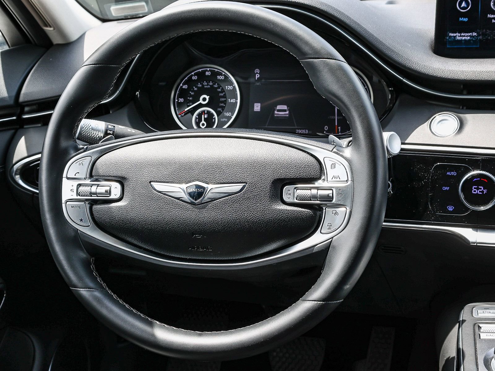 Used 2025 Genesis GV70 2.5T AWD/4WD image 16