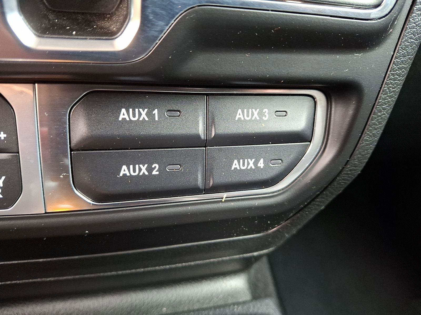 Certified 2023 Jeep Wrangler Unlimited Rubicon w/ Steel Bumper Group image 32