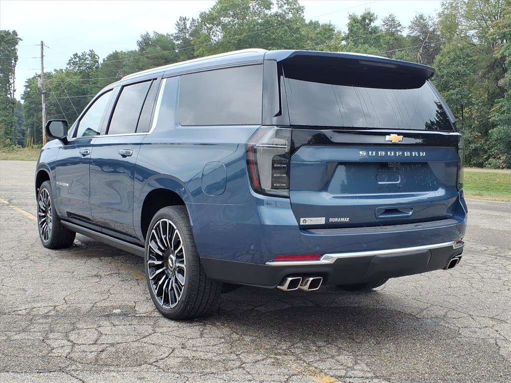 New 2026 Chevrolet Suburban High Country image 13