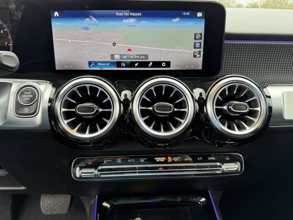 Used 2022 Mercedes-Benz GLB 250 GLB 250 image 25