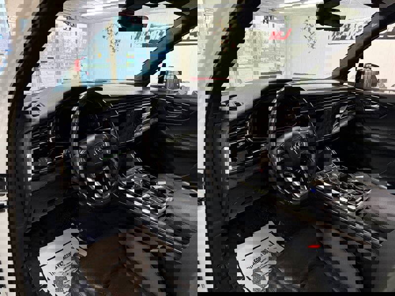 Used 2021 Audi Q7 3.0T Premium Plus w/ Executive Package image 20