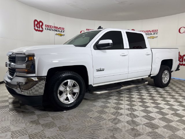 Used 2018 Chevrolet Silverado 1500 LT w/ Texas Edition RWD image 3