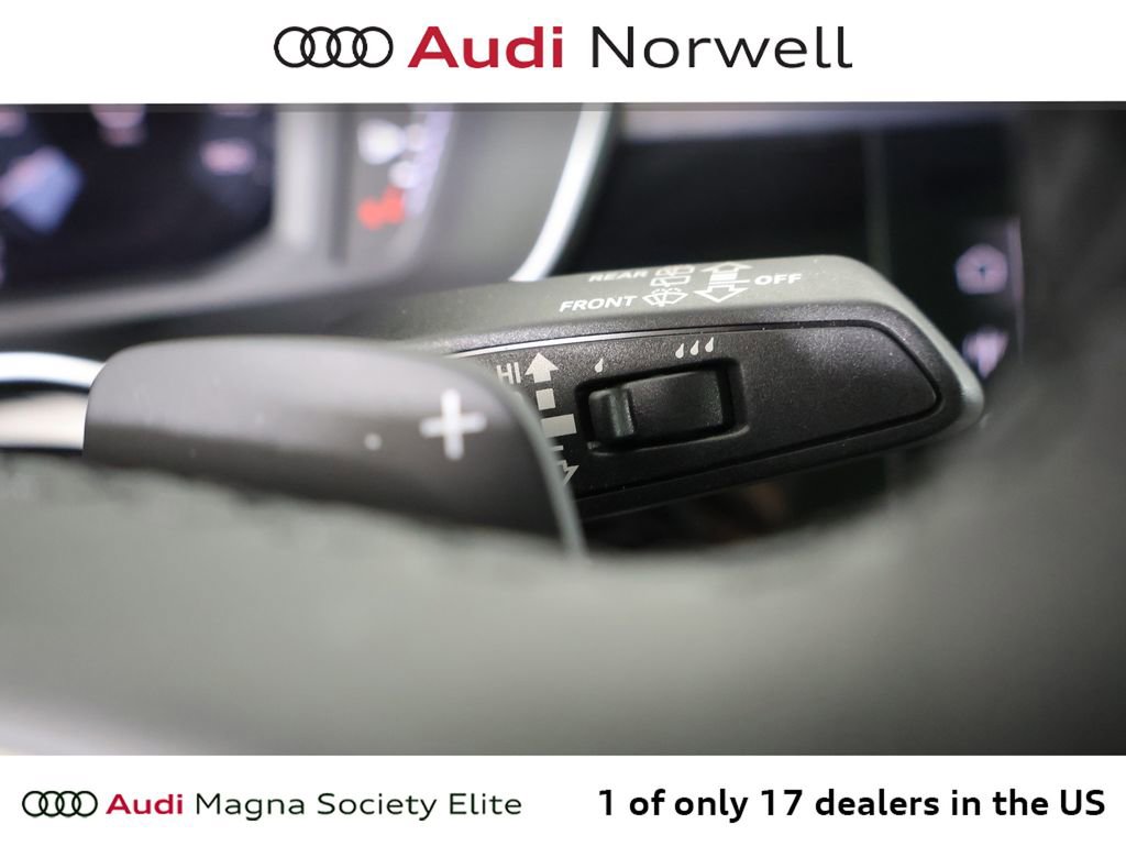 Used 2025 Audi Q3 2.0T Premium w/ Convenience Package image 31