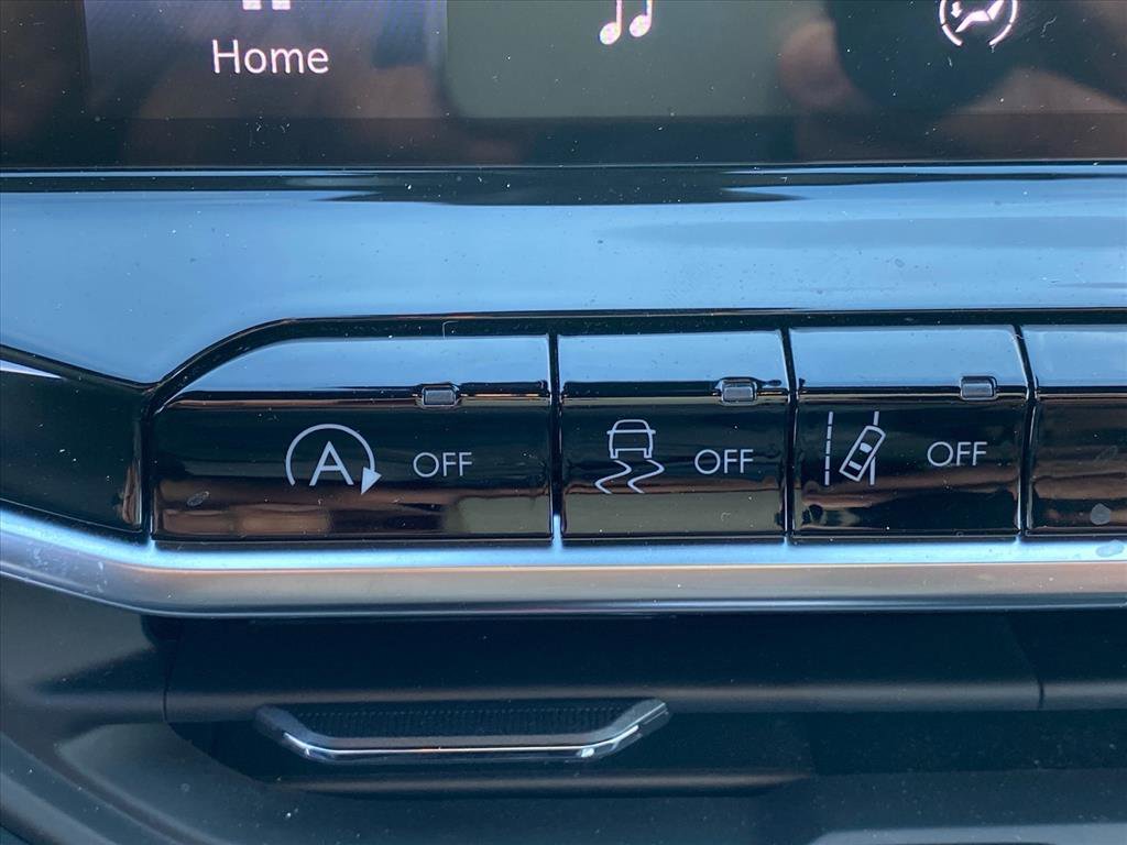 Used 2023 Jeep Compass Limited image 12