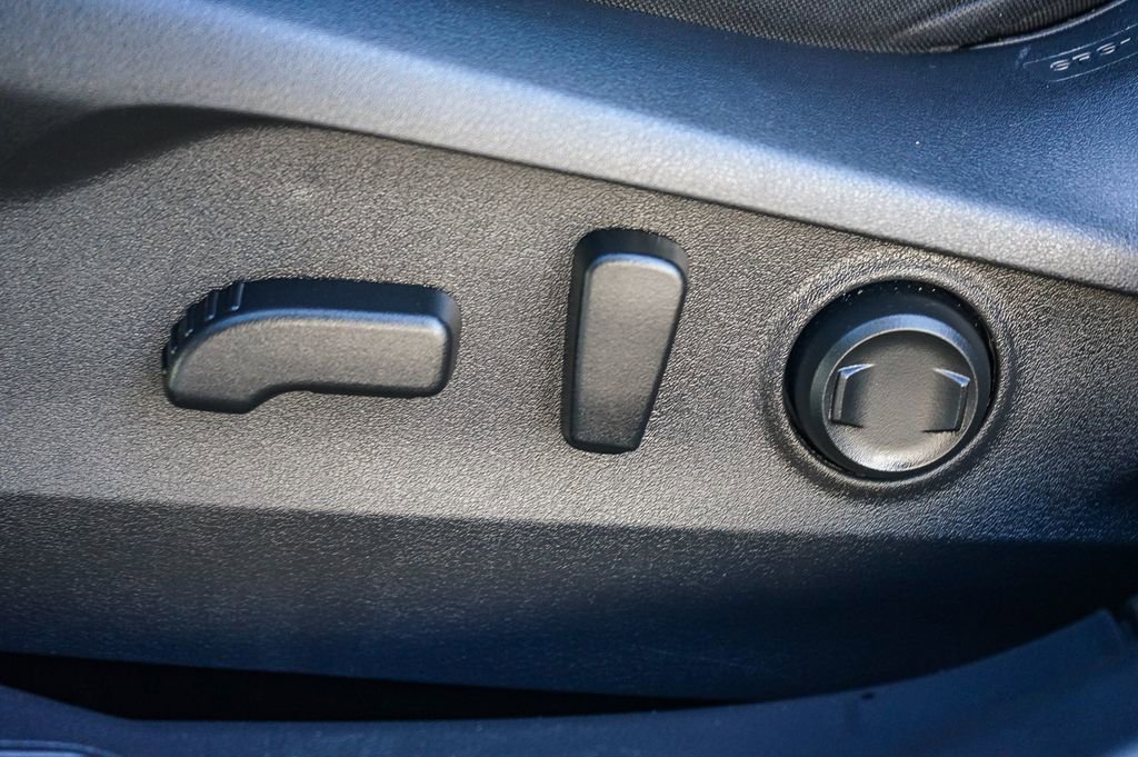 Certified 2023 Subaru Outback Premium image 25