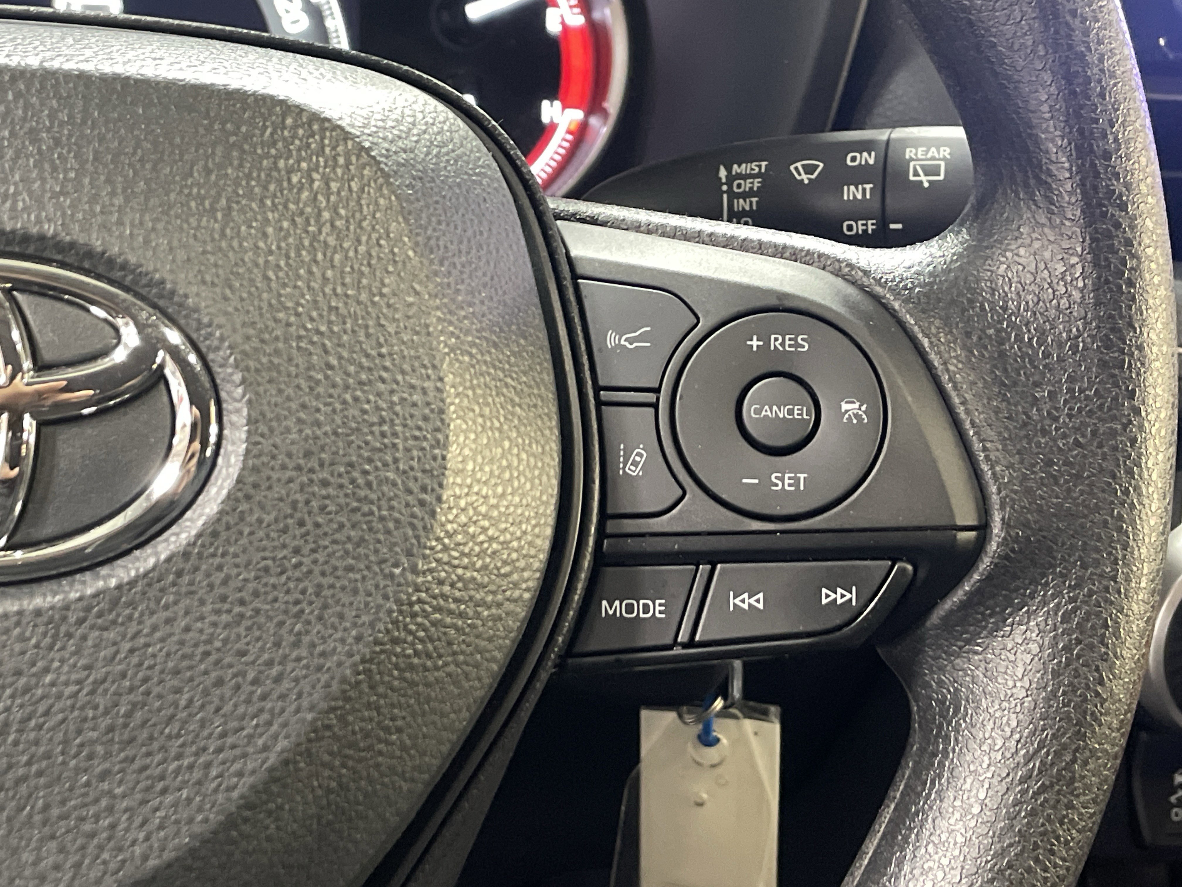 Certified 2025 Toyota RAV4 LE image 20