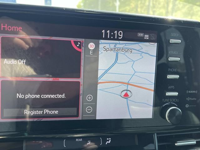 Used 2022 Toyota Sienna XSE image 19