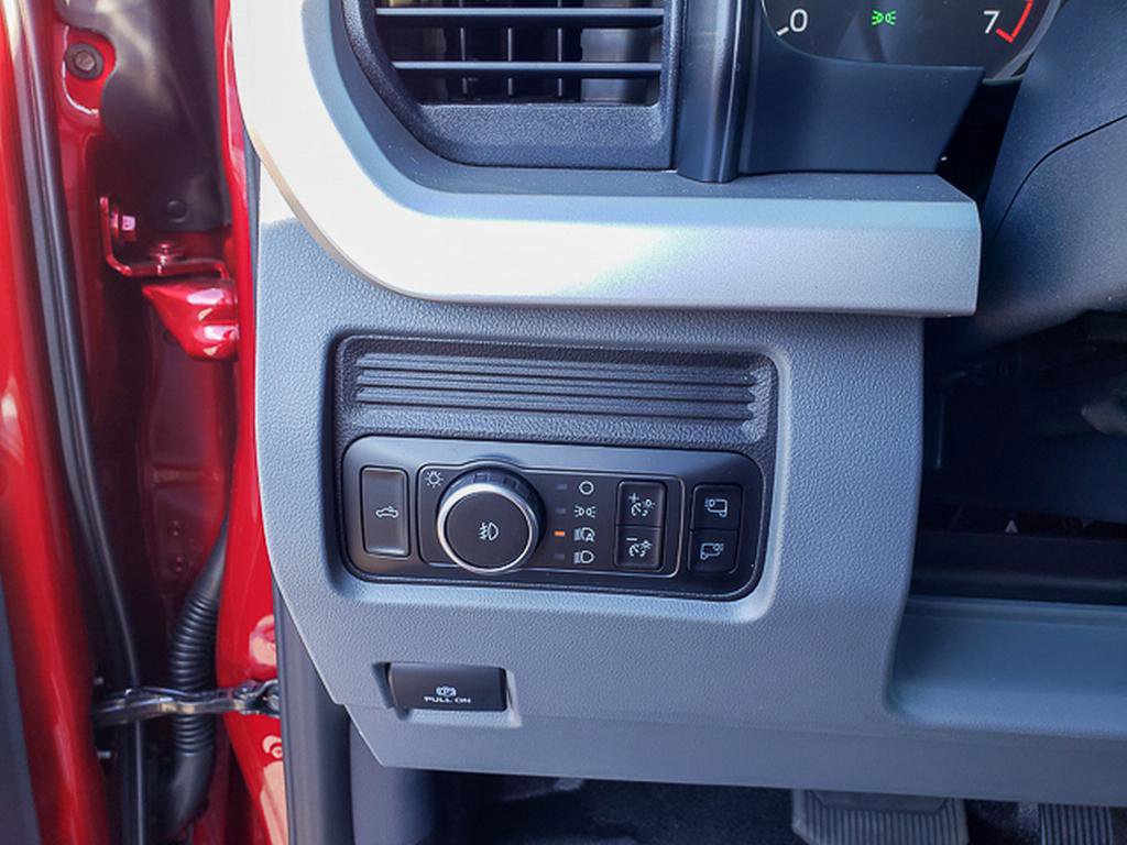 New 2026 Ford F350 XLT w/ FX4 Off-Road Package image 8