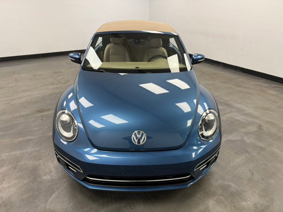 Used 2019 Volkswagen Beetle 2.0T S image 22