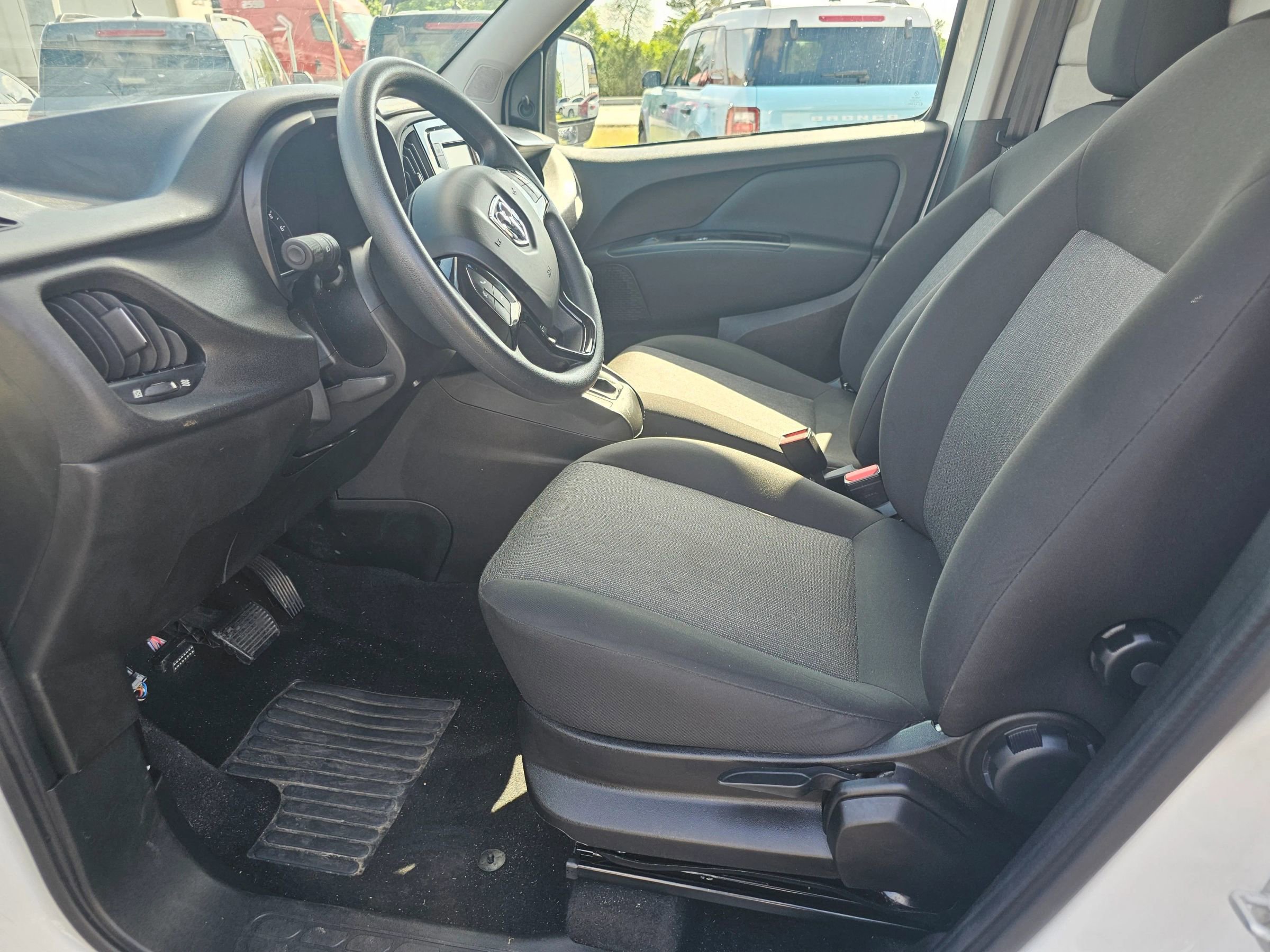 Used 2022 RAM ProMaster City Tradesman image 5