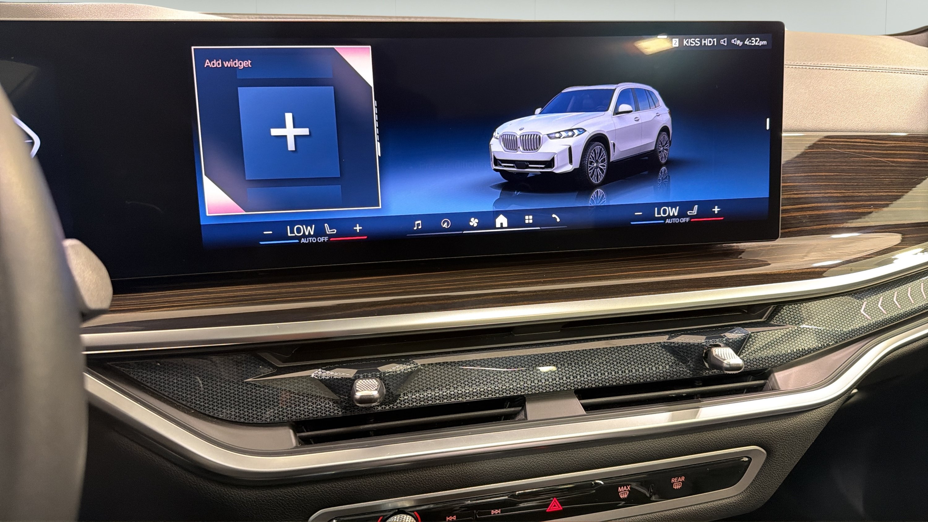 Used 2026 BMW X5 sDrive40i RWD image 18