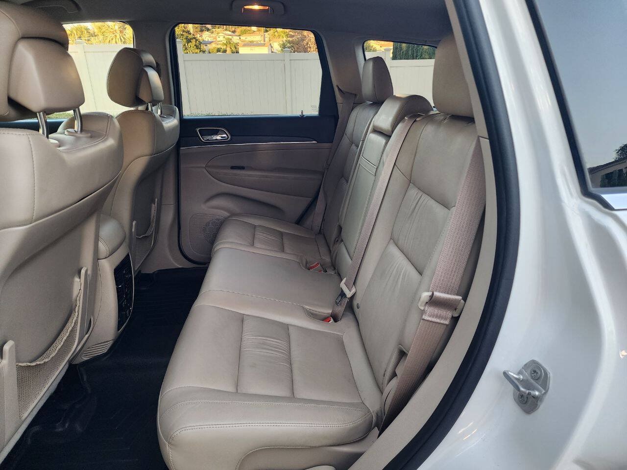 Used 2015 Jeep Grand Cherokee Limited AWD/4WD image 20