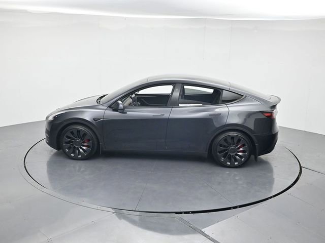 Used 2024 Tesla Model Y Performance image 44