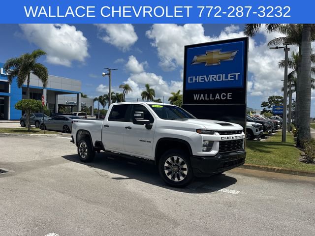 Used 2022 Chevrolet Silverado 2500 Custom w/ Custom Value Package AWD/4WD image 1