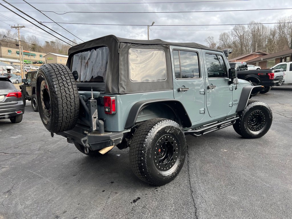 Used 2015 Jeep Wrangler Unlimited Sport image 23