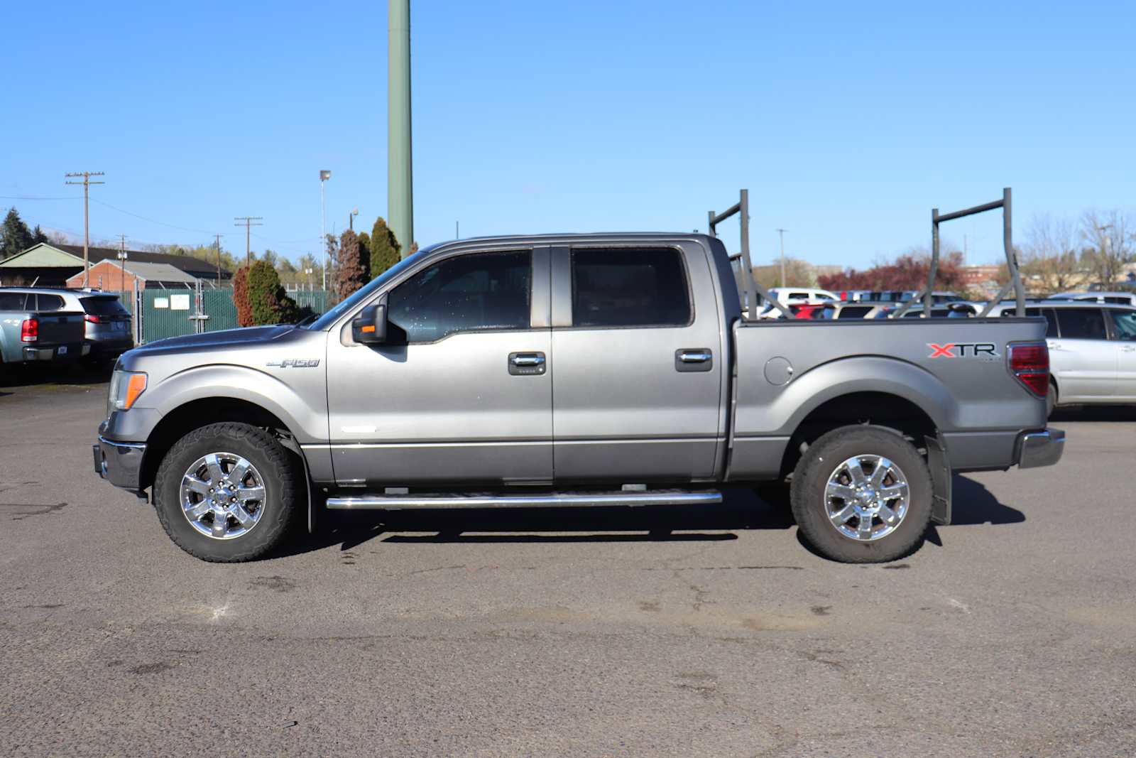 Used 2013 Ford F150 XLT w/ Luxury Equipment Group image 8