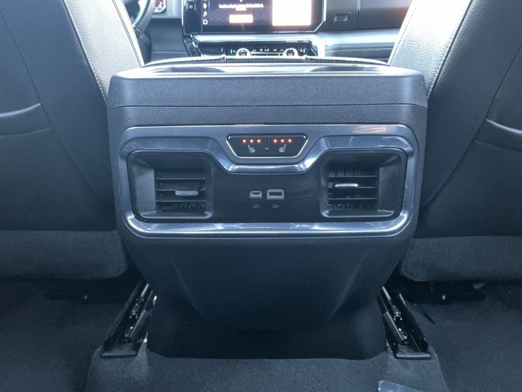 Used 2022 GMC Sierra 1500 Denali w/ Denali Reserve Package image 33