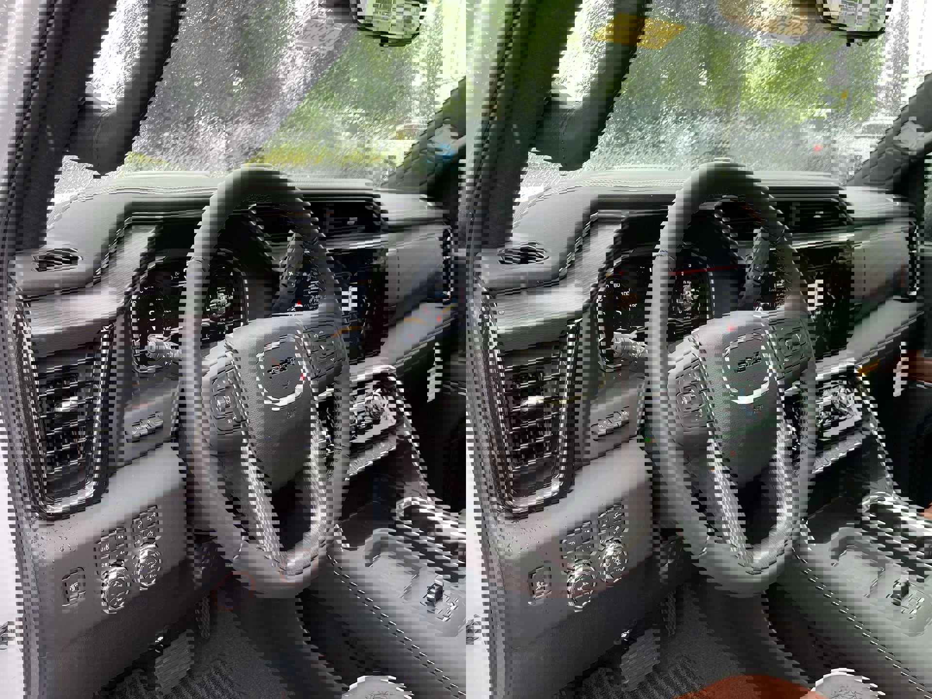 New 2025 GMC Sierra 2500 Denali Ultimate w/ Max Trailering Package image 46