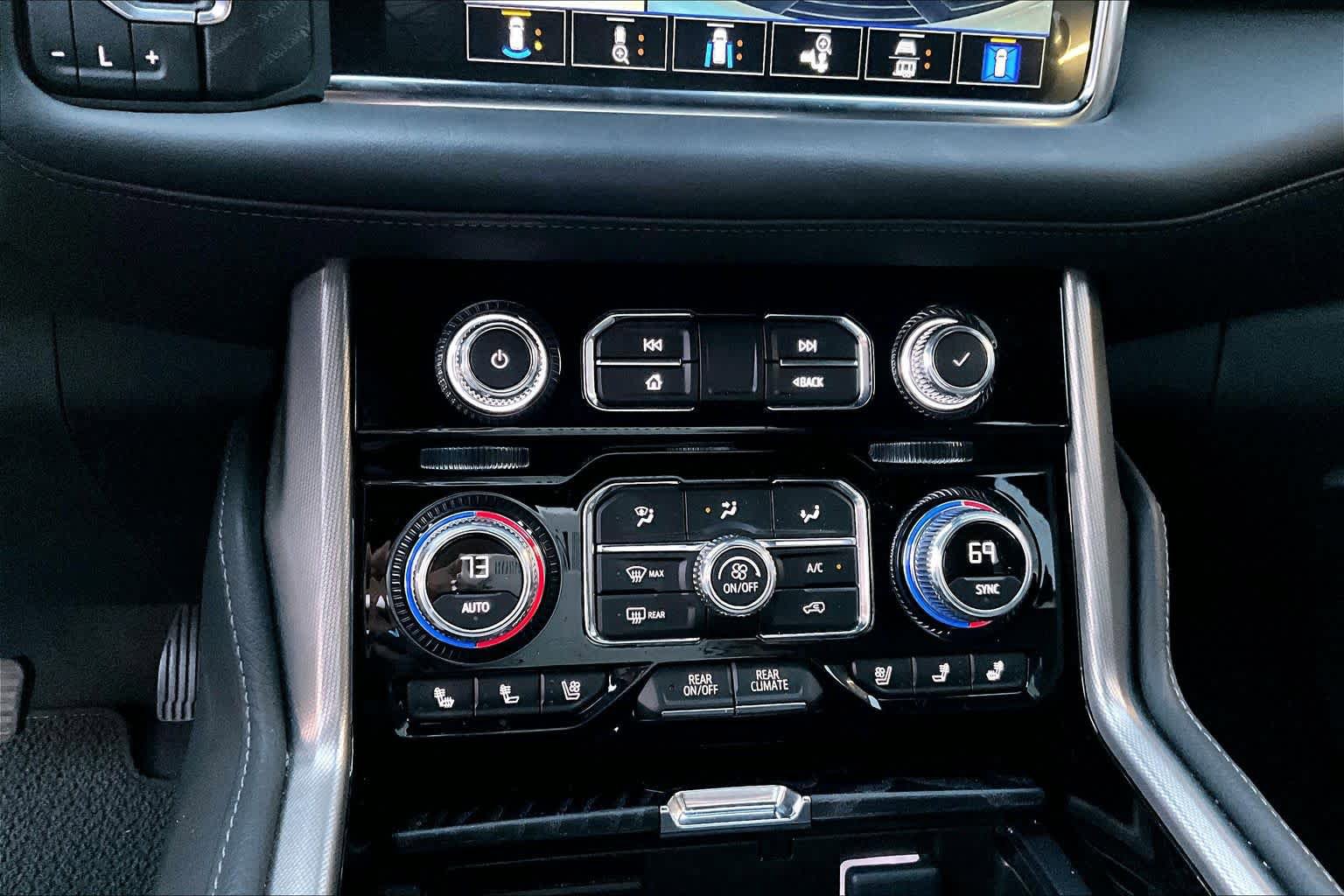 Used 2024 GMC Yukon Denali w/ Max Trailering Package AWD/4WD image 27