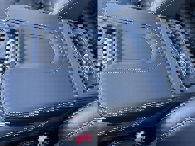 New 2025 Ford Expedition Max Platinum w/ Stealth Appearance Package image 21