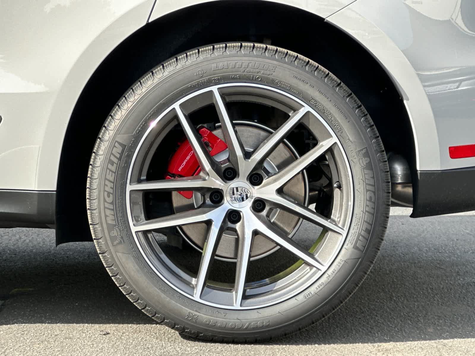 New 2026 Porsche Macan S AWD/4WD image 31