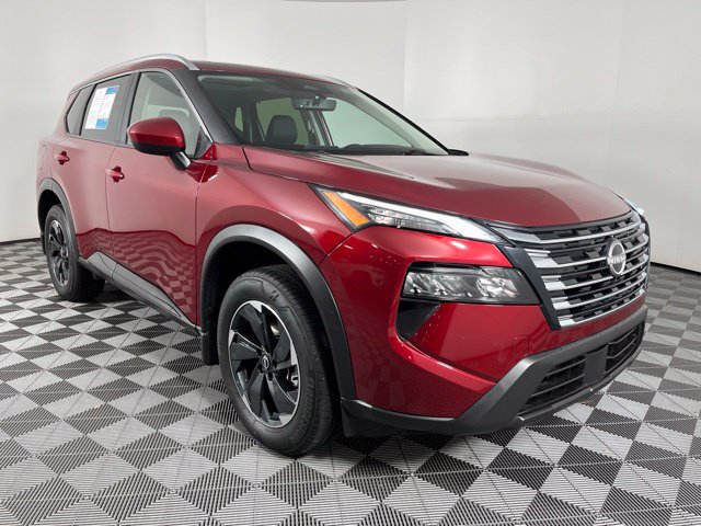 Certified 2025 Nissan Rogue SV w/ SV Premium Package FWD image 3