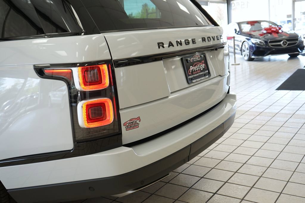 Used 2019 Land Rover Range Rover Long Wheelbase Supercharged image 19