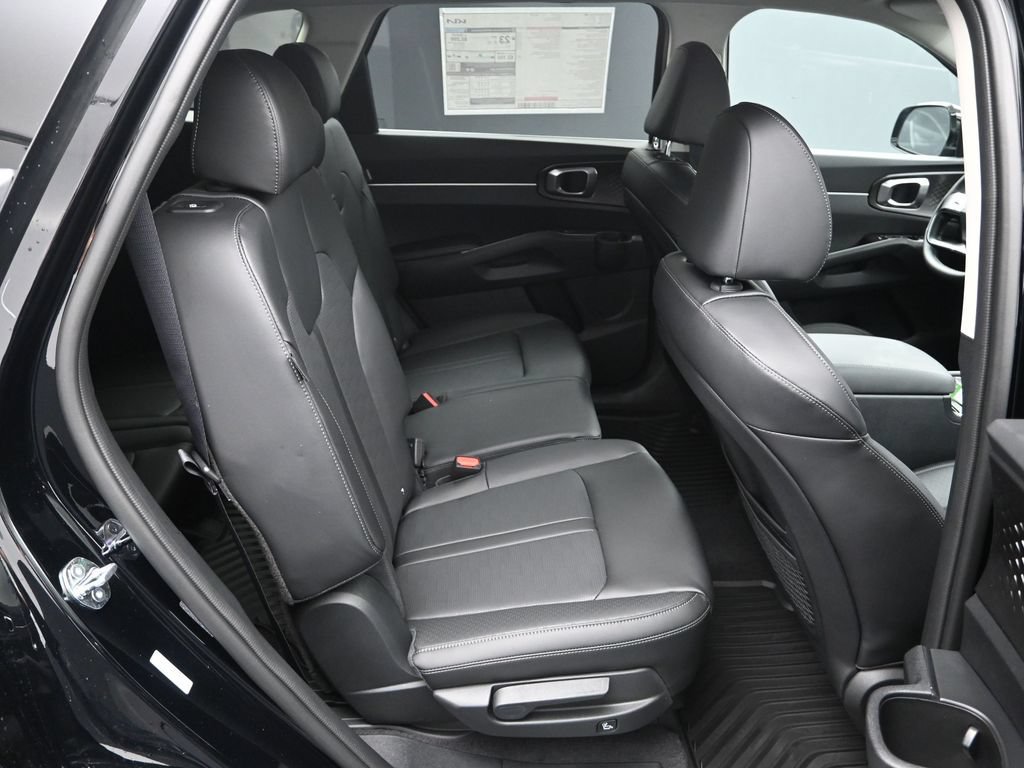 Certified 2026 Kia Sorento EX AWD/4WD image 36