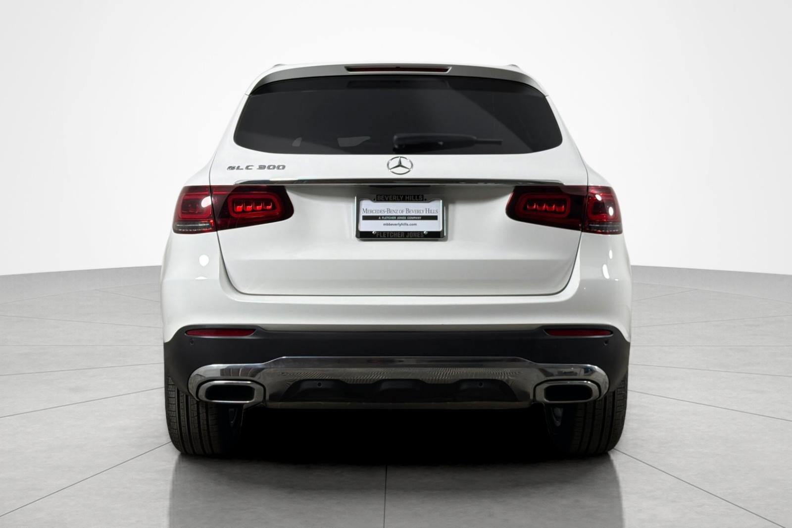 Used 2022 Mercedes-Benz GLC 300 image 4
