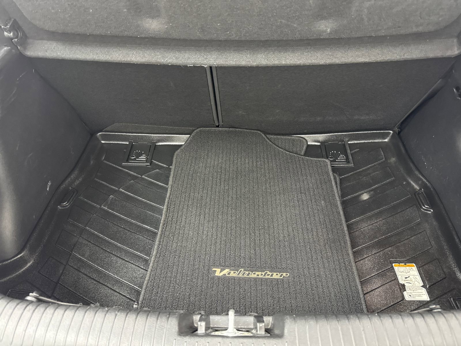 Used 2016 Hyundai Veloster FWD image 41