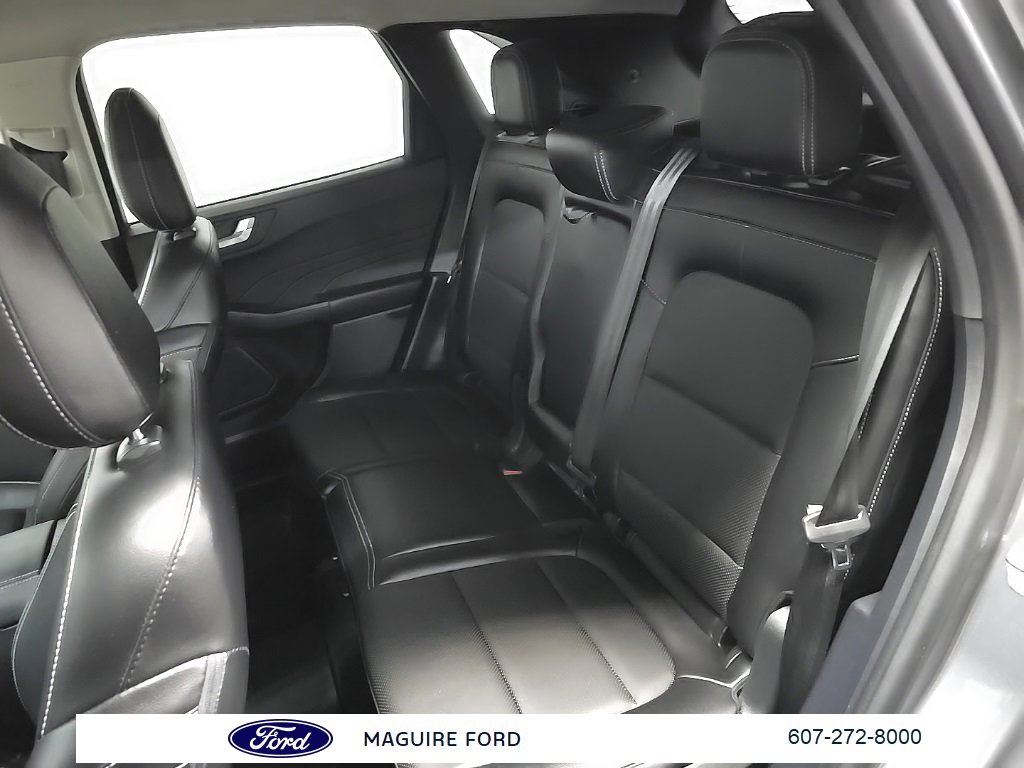 Used 2022 Ford Escape SEL w/ Technology Package image 34