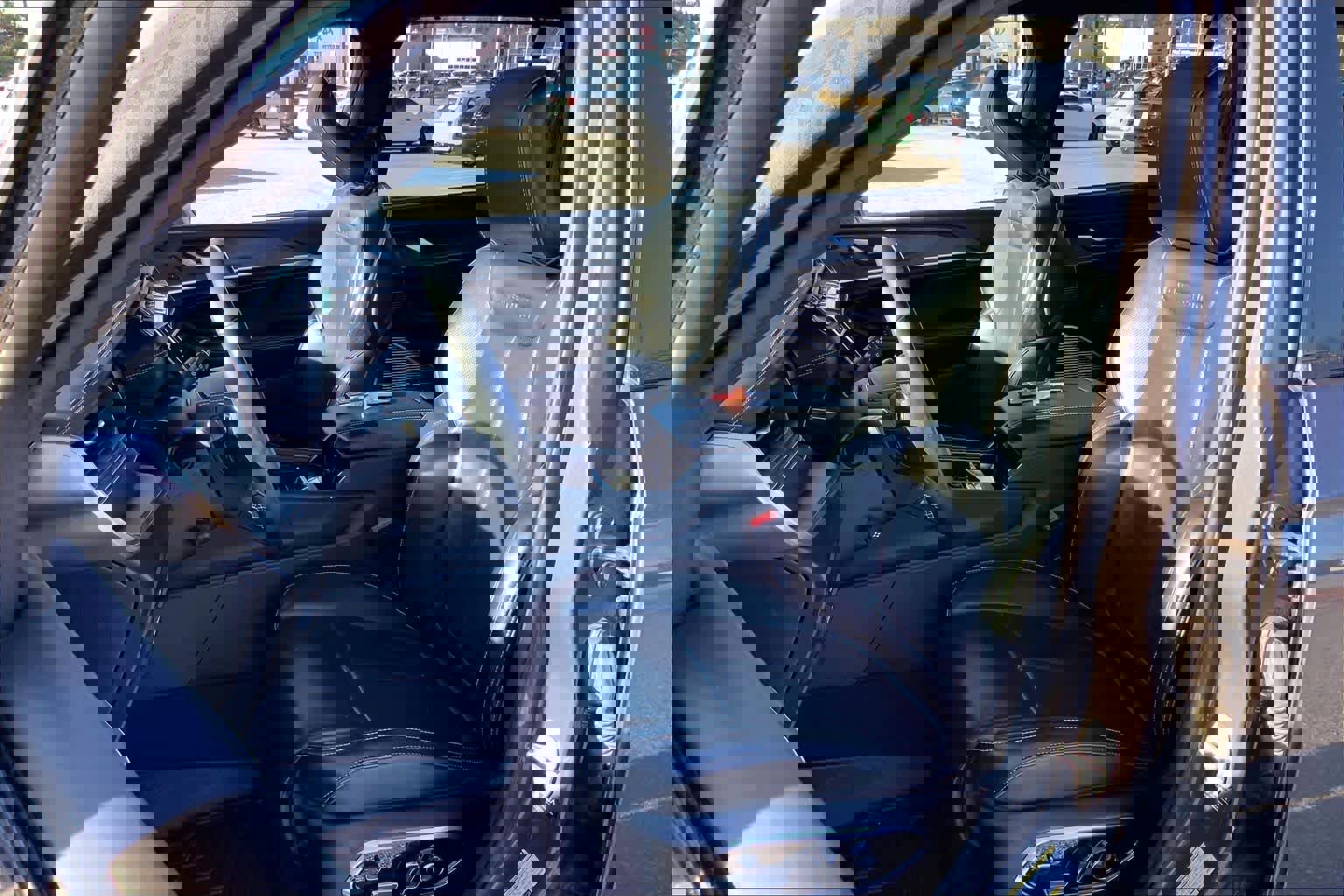 Used 2021 Jeep Grand Cherokee L Overland w/ Luxury Tech Group IV image 8