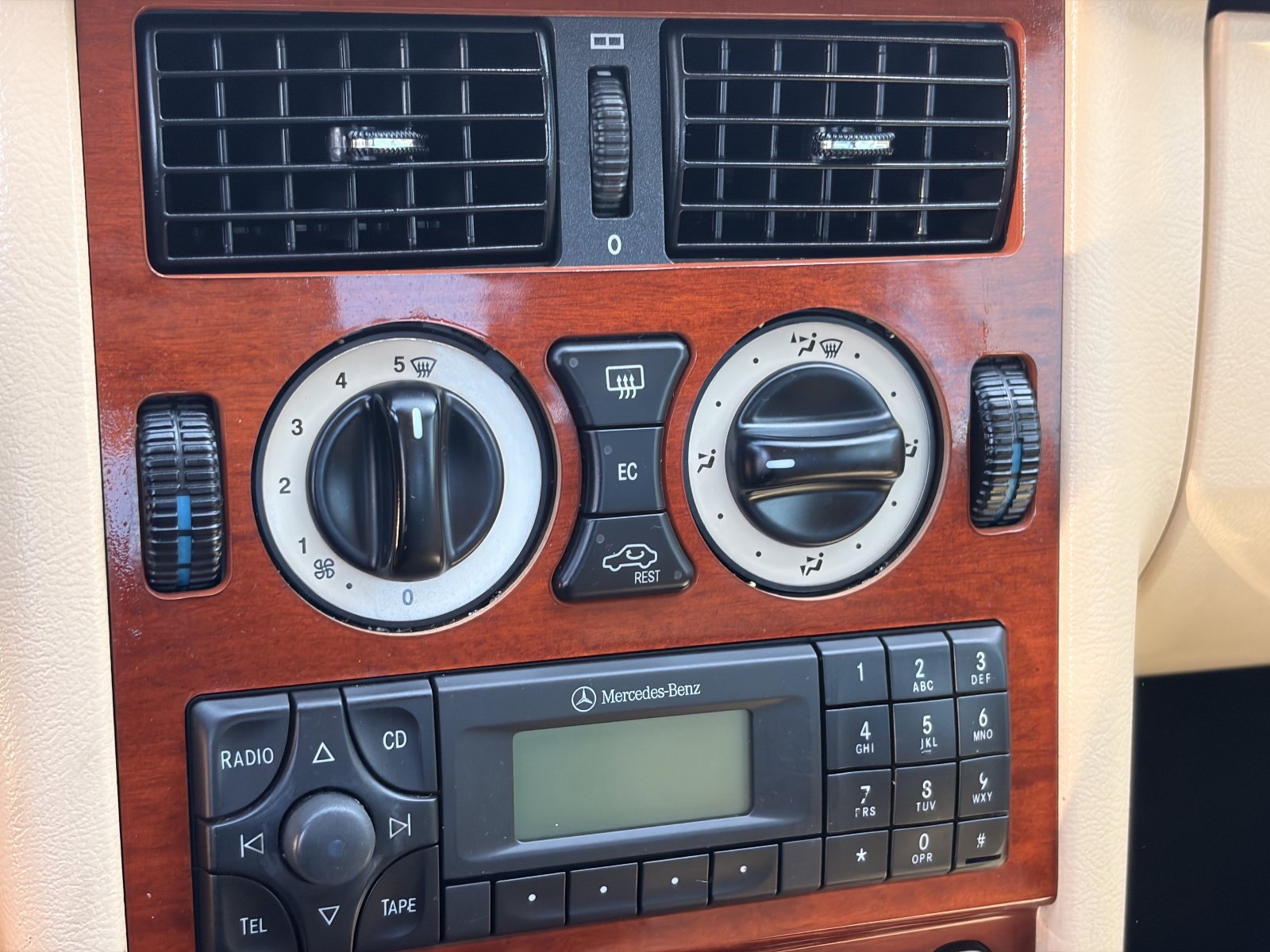 Used 2002 Mercedes-Benz SLK 320 image 19