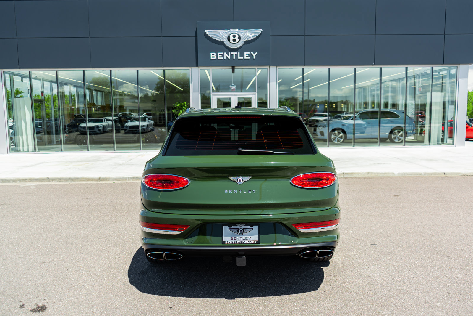 Certified 2022 Bentley Bentayga AWD/4WD image 11