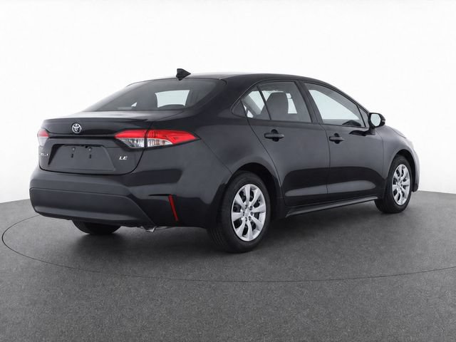 Used 2024 Toyota Corolla LE FWD image 4